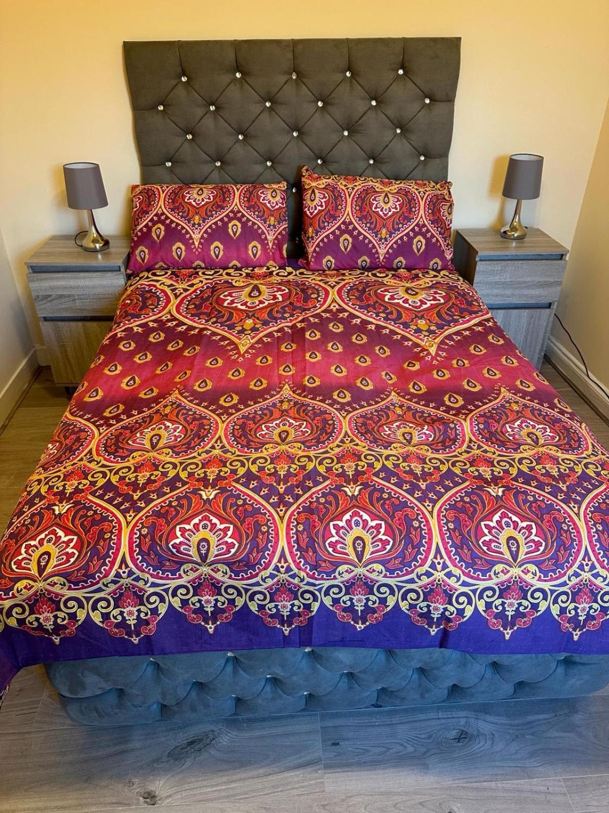 Elsaro Hotel Slough Kültér fotó
