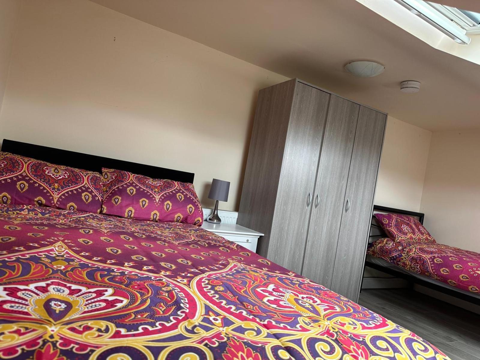 Elsaro Hotel Slough Kültér fotó